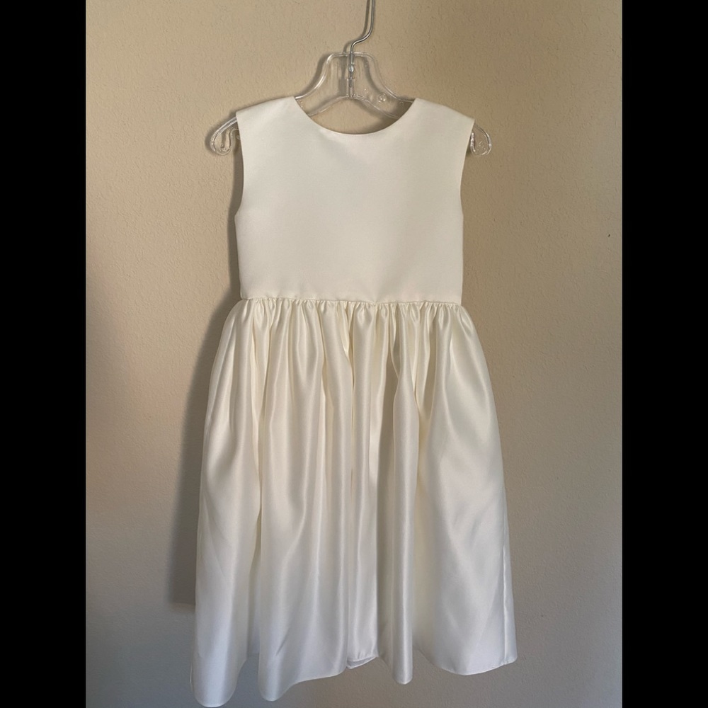 Heidi Elnora Flower Girl dress style Allyson 4&8